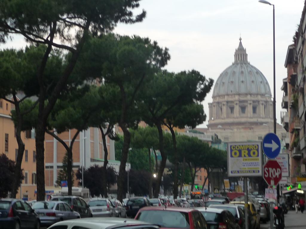 Domus Roma Hotel ภายนอก รูปภาพ