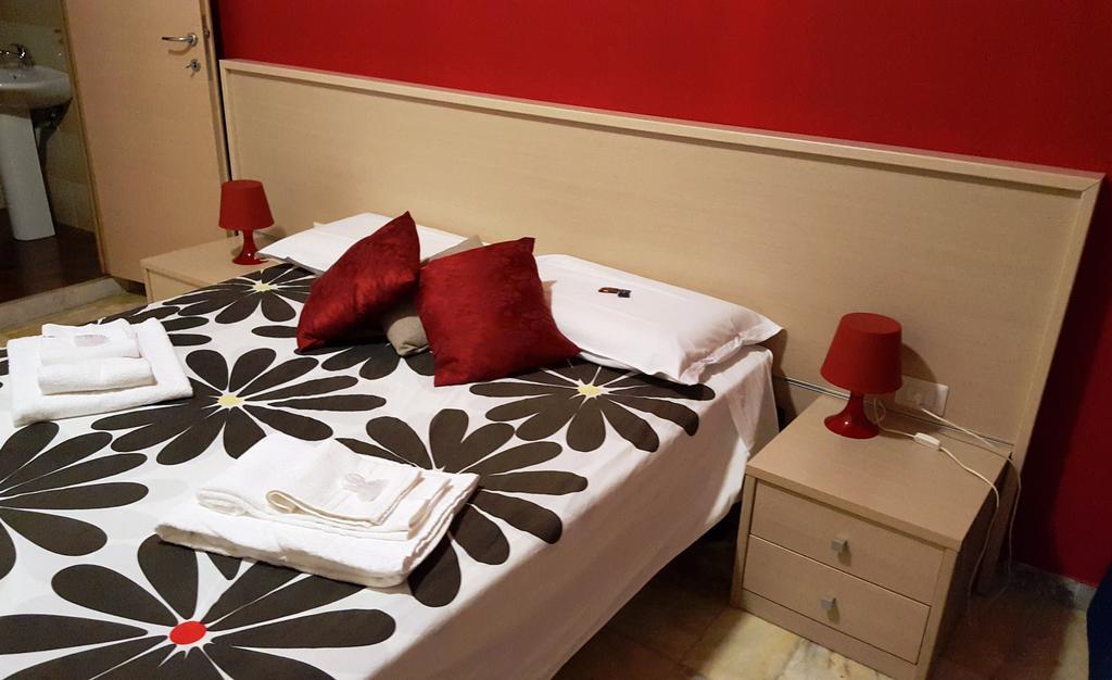 Domus Roma Hotel ภายนอก รูปภาพ