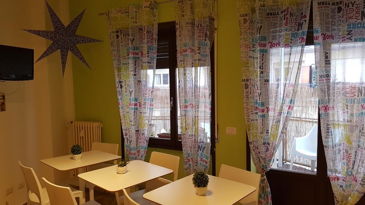 Domus Roma Hotel ภายนอก รูปภาพ