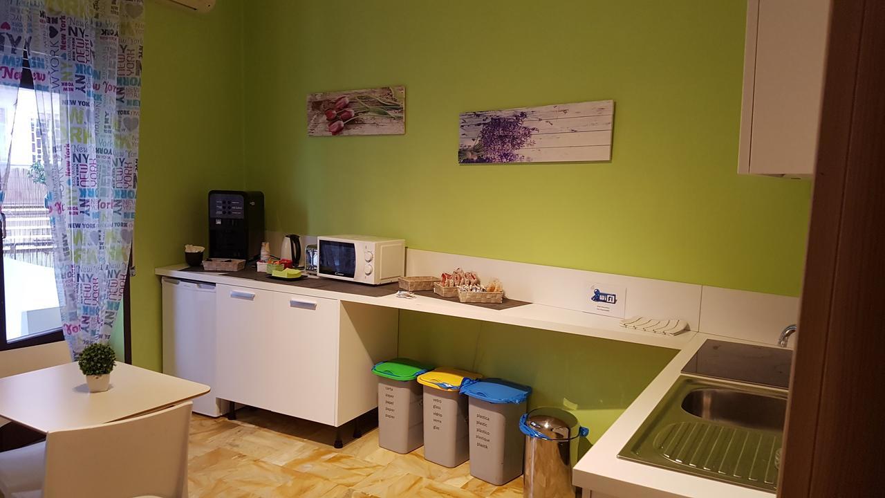 Domus Roma Hotel ภายนอก รูปภาพ