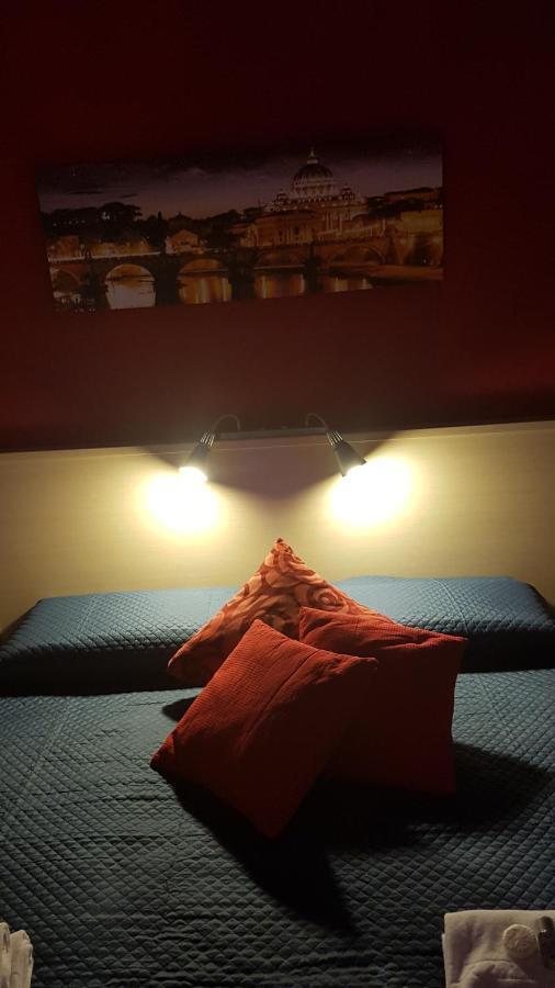 Domus Roma Hotel ภายนอก รูปภาพ